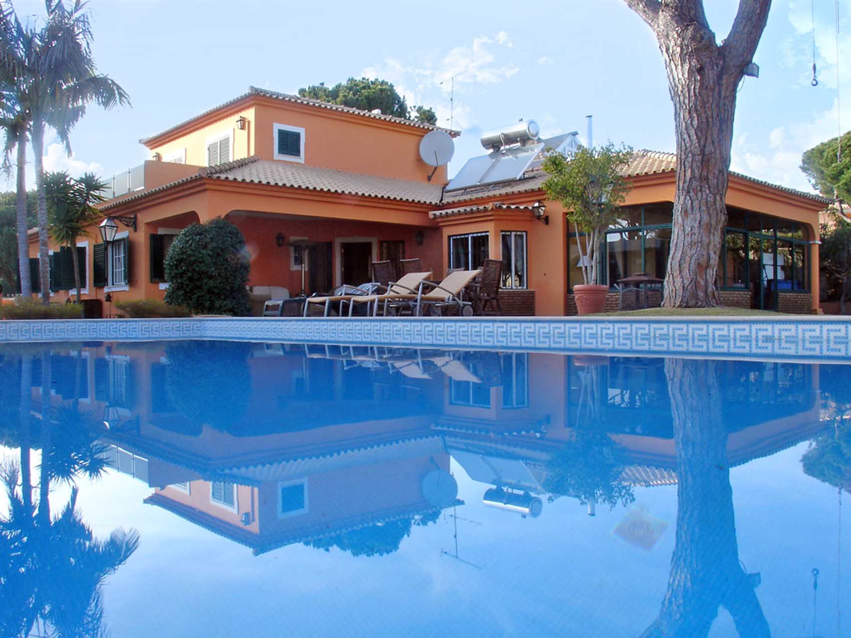 Casa das Pinhas Image 0