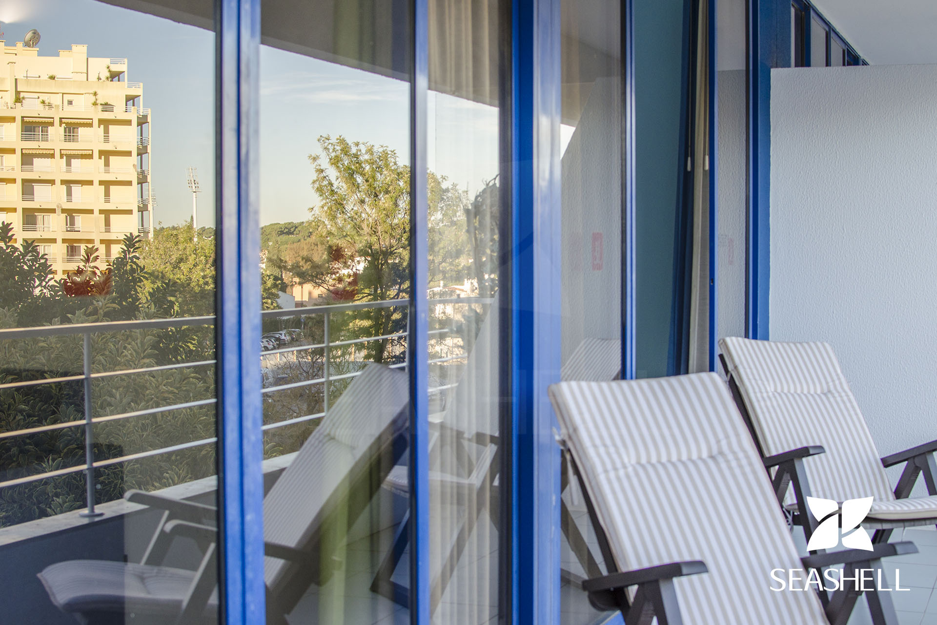 Iris Apartment Image 9