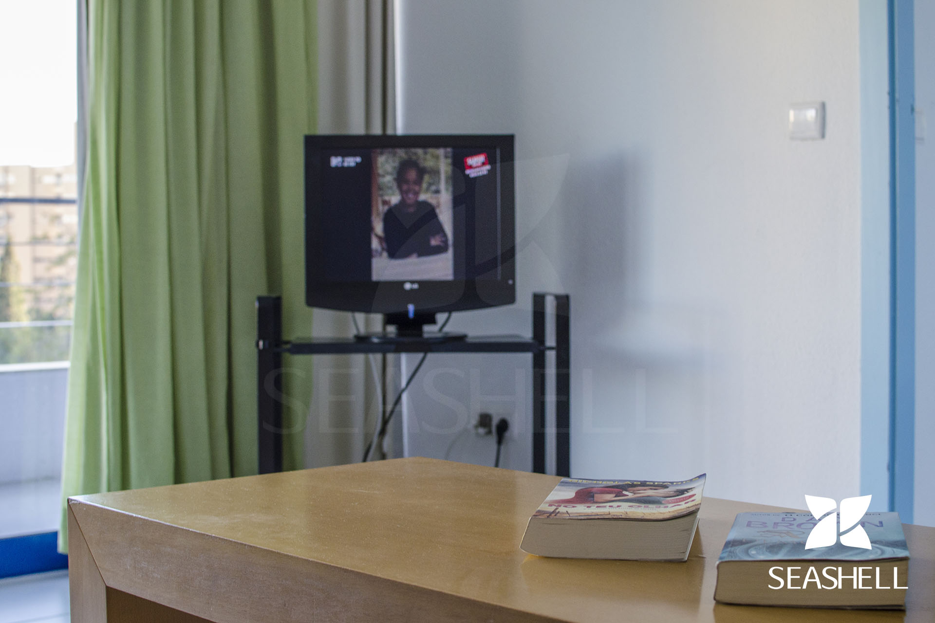 Iris Apartment Image 13