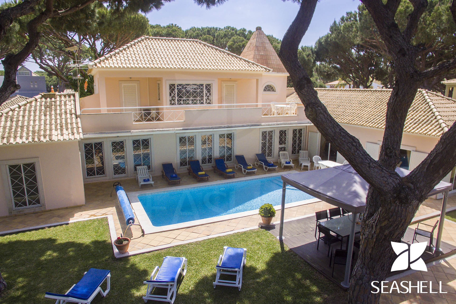 Villa Fairway Image 1