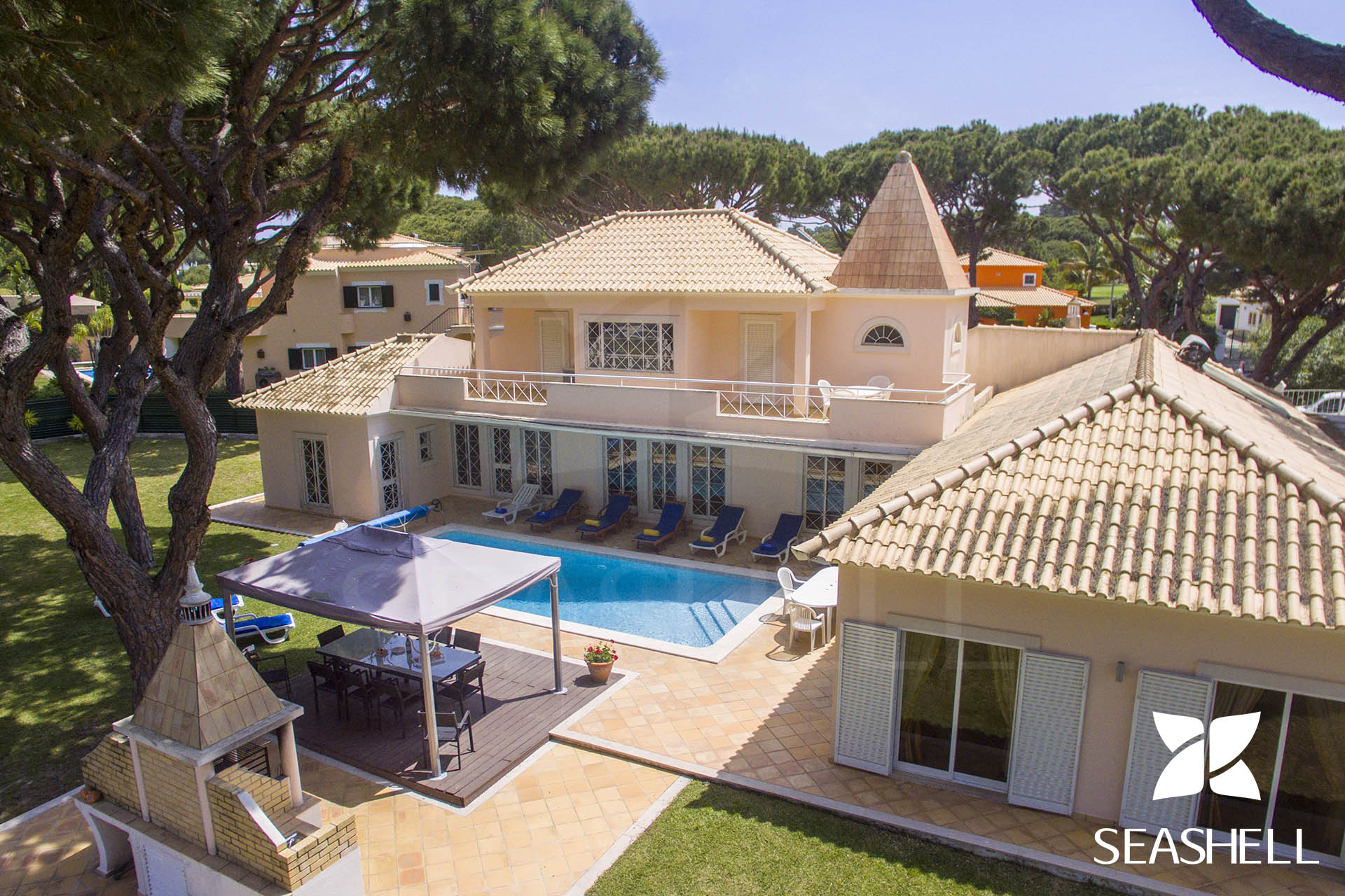 Villa Fairway Image 0