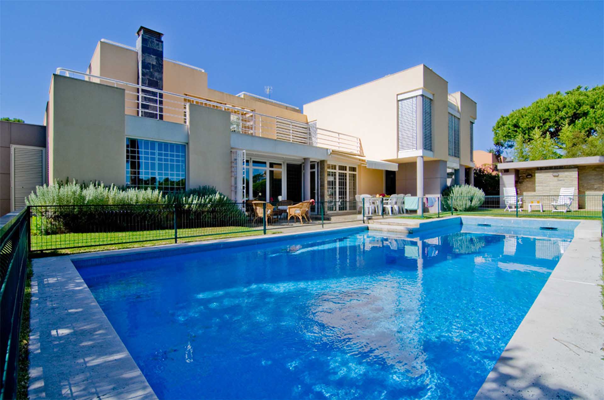 Villa Lake View Image 31