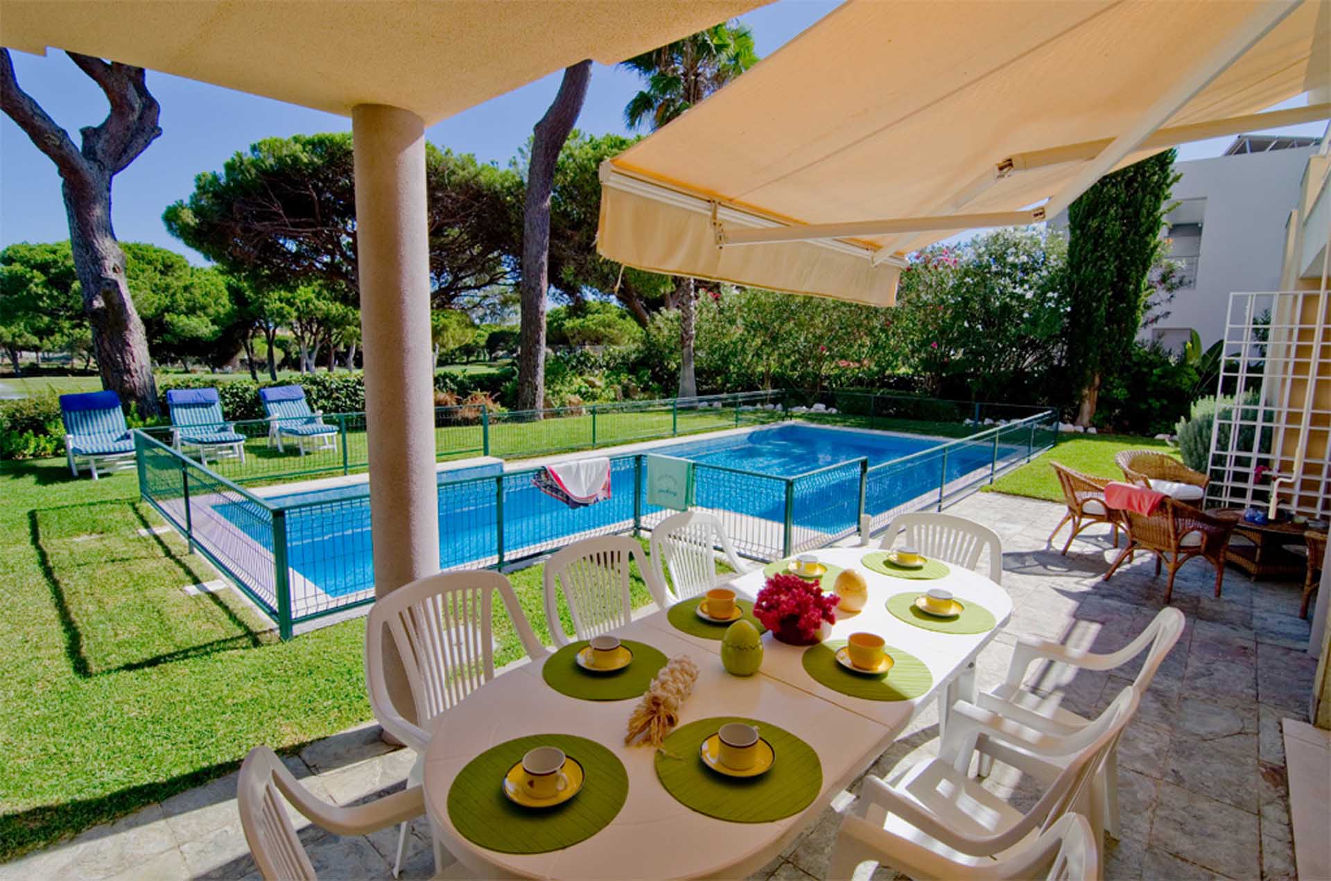 Villa Lake View Image 2