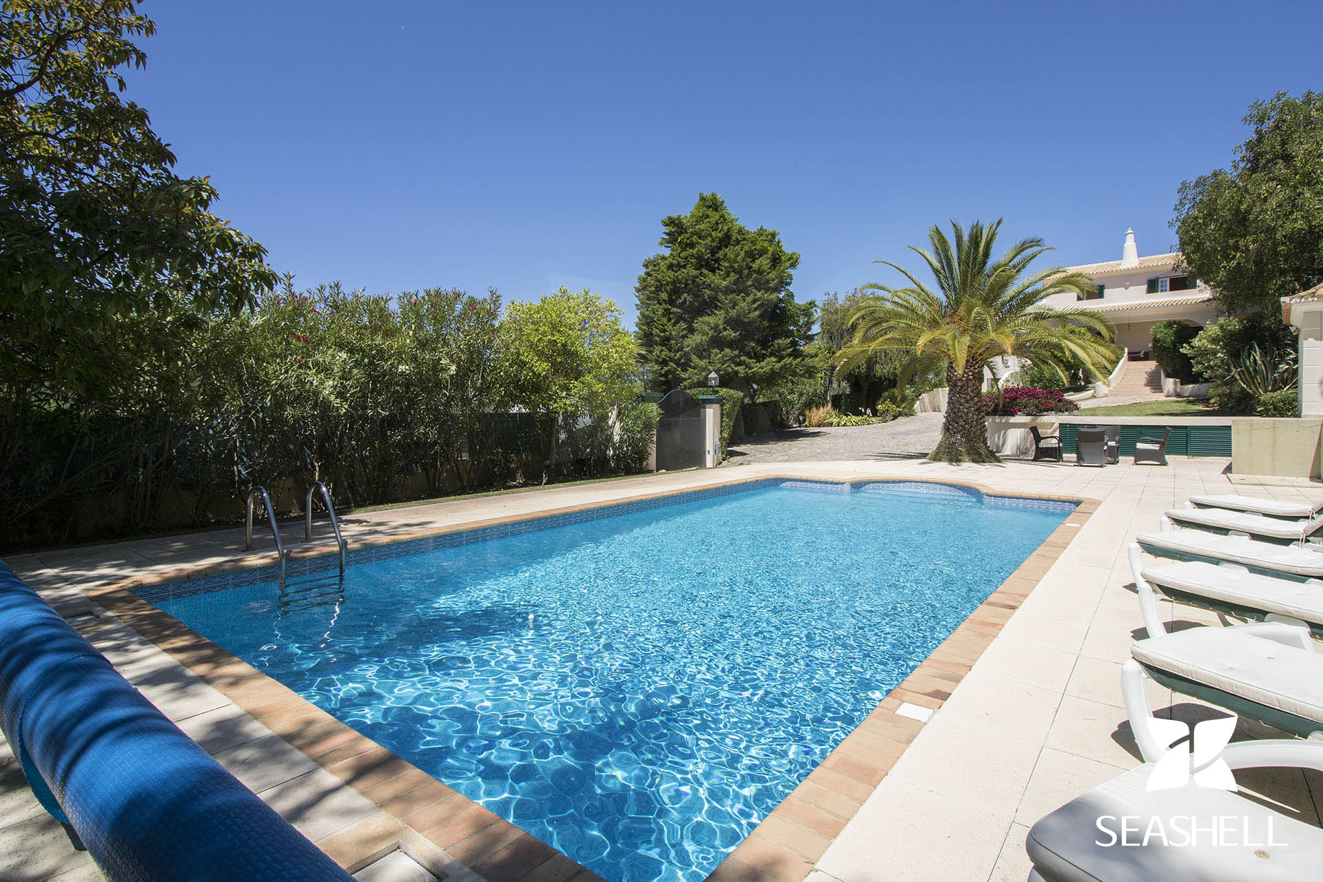 Villa Caravela Garden Image 48