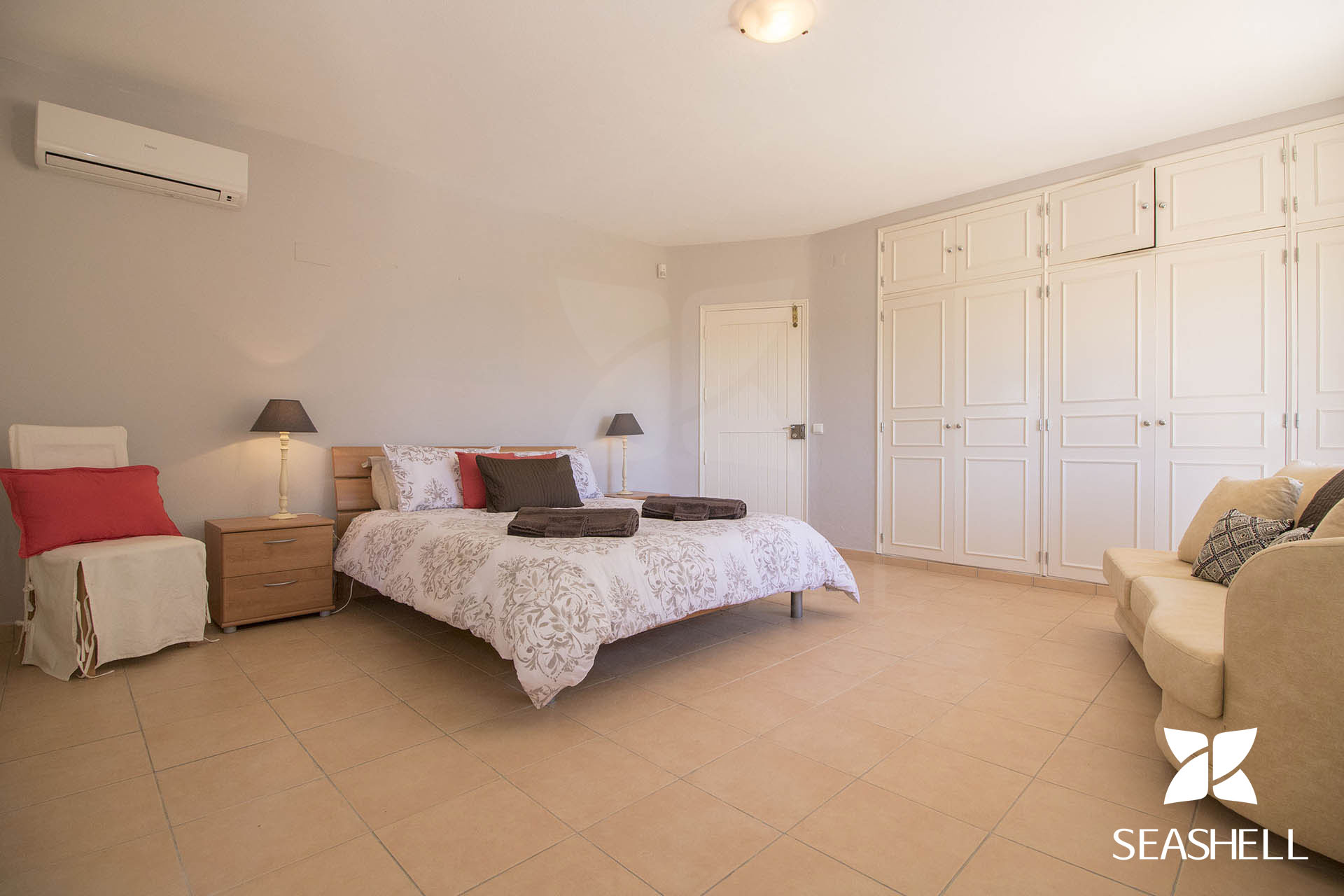 Villa Caravela Garden Image 20