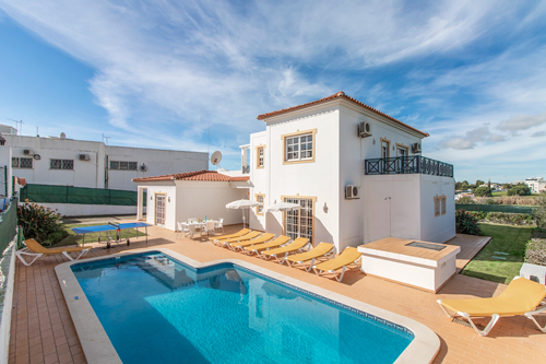 Villa Pacheco